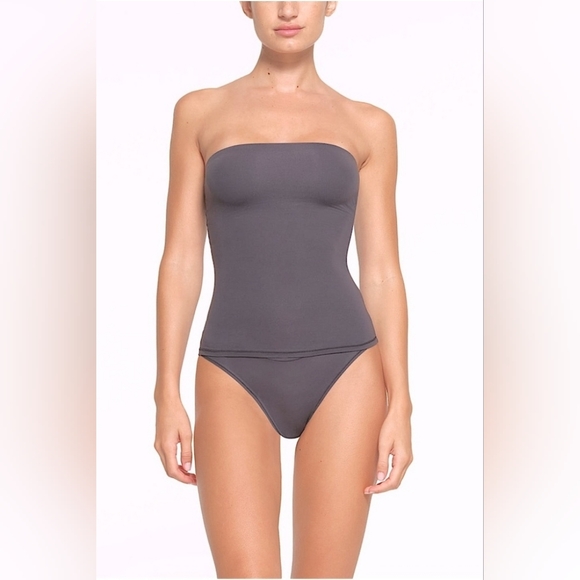 SKIMS Tops - NWT Skims Fits Everybody Tube Top Size 4x